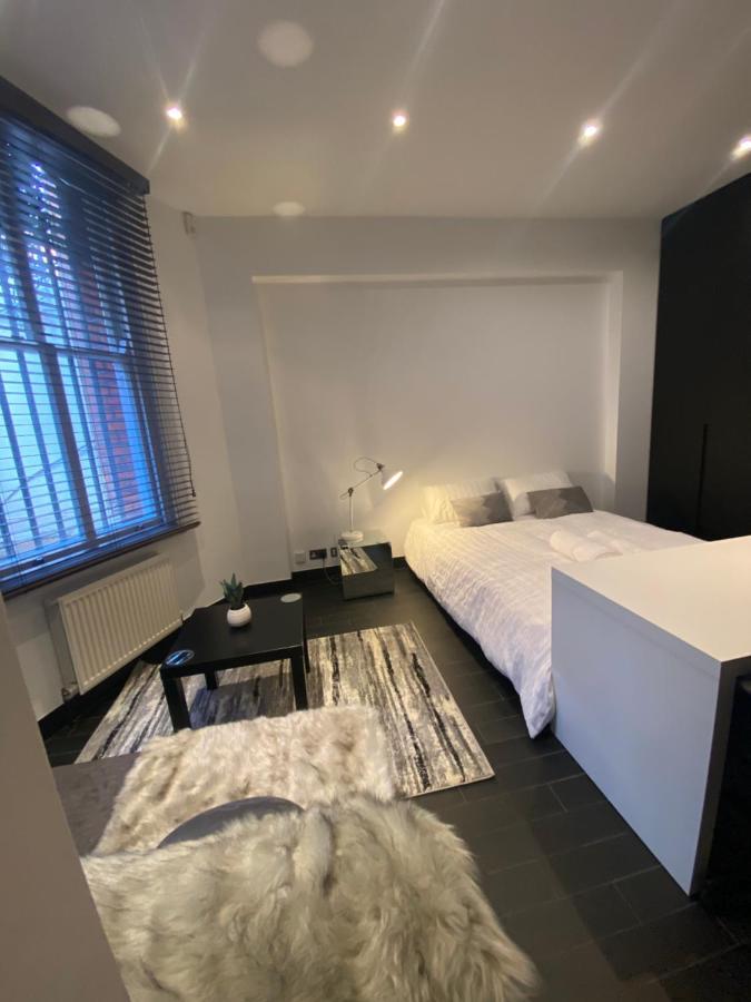 런던 Beautiful Modern Studio In High Street Kensington 아파트 외부 사진