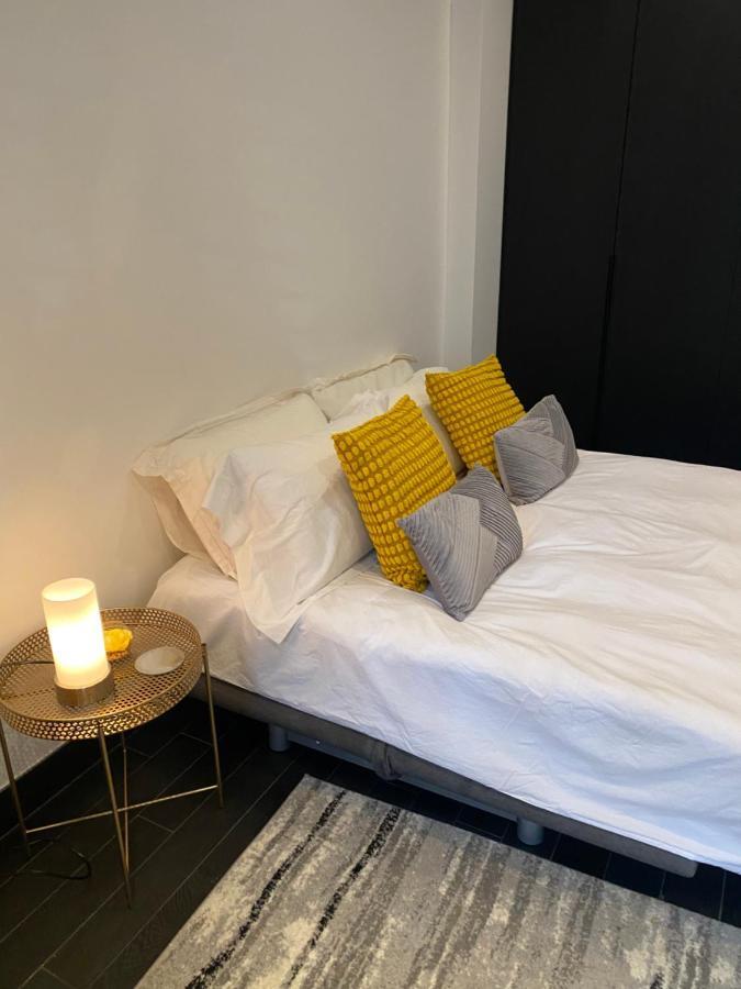 런던 Beautiful Modern Studio In High Street Kensington 아파트 외부 사진